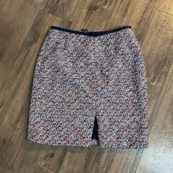 Tahari Multicolor Tweed Skirt Suit - Picture 9 of 11